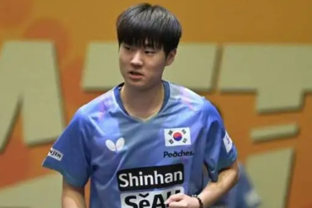 吴晙诚（Oh Junsung）