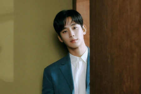金秀贤(김수현)