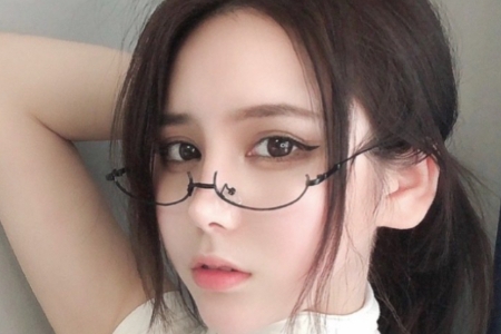 奔跑晶骡子（传闻真名戚画雯）