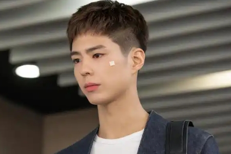 朴宝剑（박보검）