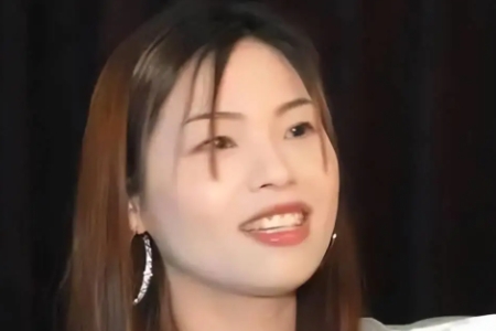 王青霞（Chris Wong）