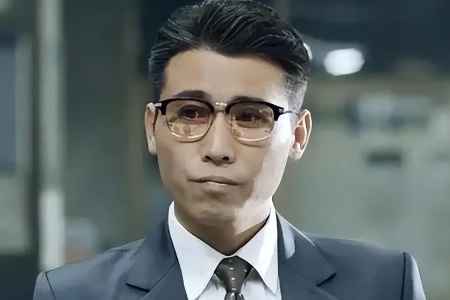 《棋士》王红羽