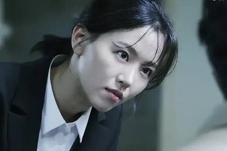 姜汉娜（강한나、Kang Han Na）