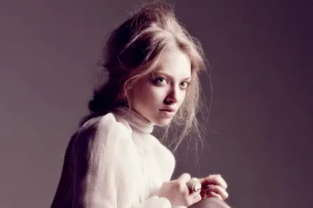阿曼达·米歇尔·塞弗里德(Amanda Michelle Seyfried)