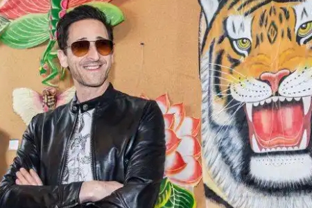 阿德里安·尼古拉斯·布罗迪(Adrien Nicholas Brody)