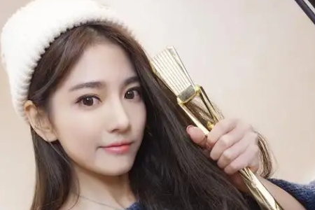 微凉（YY主播）