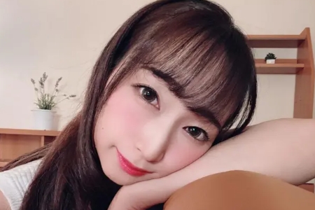 蓮実クレア（吉永亚希、安達亜美、新田絢）