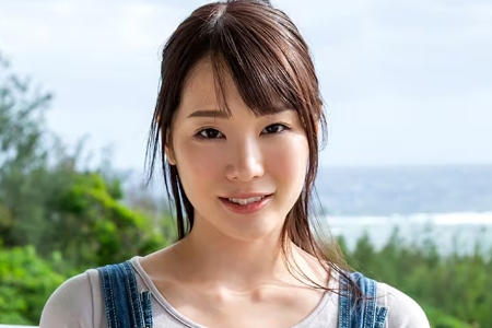 铃村爱里（鈴村あいり）