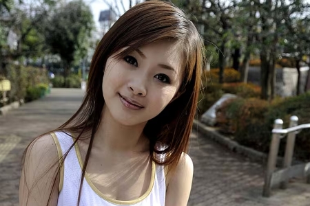 石川鈴華(石川铃华/池内莉奈)