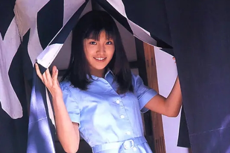 秋菜里子（美崎涼香）