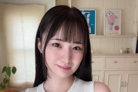 堀田真央（堀田ひなの）