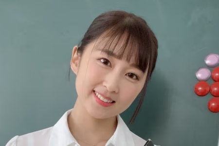 长谷川夕奈(長谷川夕奈)