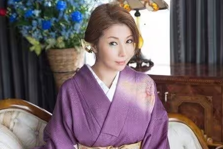 美原咲子(Mihara Sakiko)