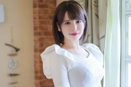 千鹤绘麻(千鶴えま)