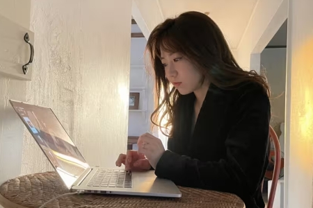 ​​一乃葵（一乃あおい）