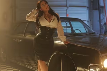 安吉拉·怀特(Angela White)