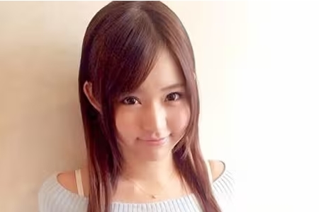 ​​彩乃奈奈（彩乃なな、あやのなな）