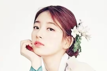 ​​裴秀智（배수지）