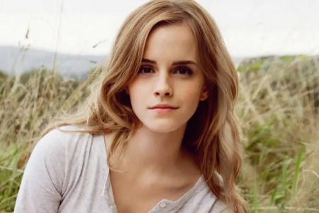 艾玛·夏洛特·杜尔热·沃森（Emma Charlotte Duerre Watson）