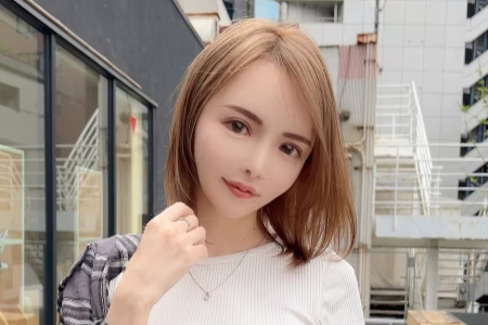 ​​广濑里绪菜（広瀬りおな）