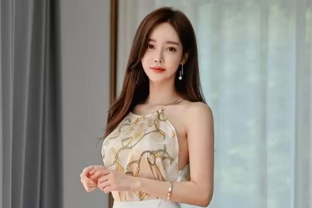 孙允珠(Son Yoon Joo)