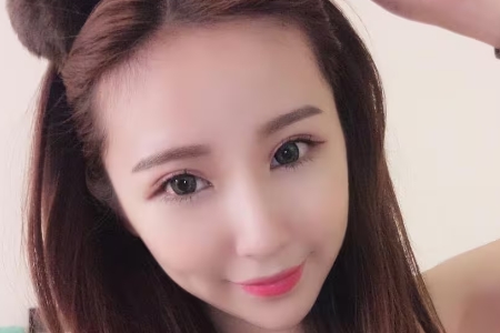 李燕(台湾正妹)