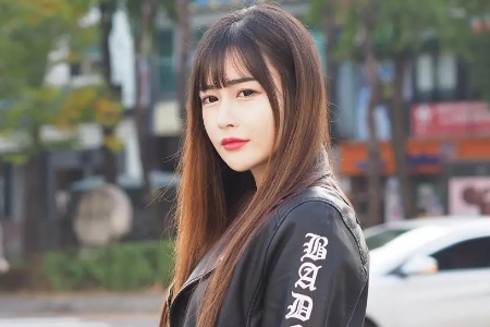 翁依玲(Diorlynn Ong)