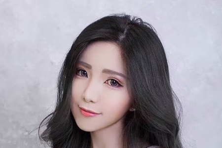 范亚璇（Chloe Fan）