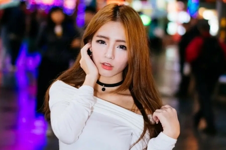 周盈欣(英文名Dora)