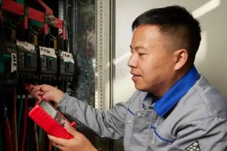 城阳电工电路(王建省)