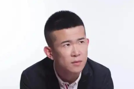 房岩小哥