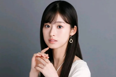 井本彩花(Ayaka Imoto)