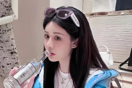 韦婕妤(韦雪、Livia)