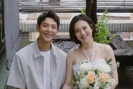 刘品言（Esther Liu）