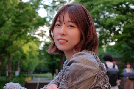 葵玲奈(あおいれな)