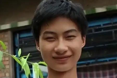 庞众望(744分考上清华的学霸)