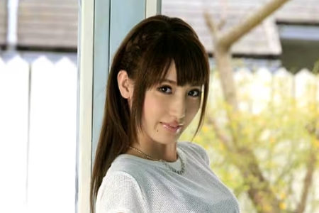 爱沢花梨（愛沢かりん）