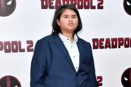 朱利安·迪尼森（Julian Dennison）