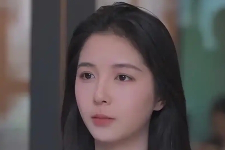 张沈心然(清华大三高颜值女孩)