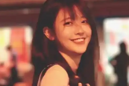 佘颖欣(杀猪饲料、蛇姐)