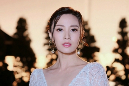 朱晨丽(Rebecca Zhu)