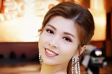 张秀文(Sammi Cheung)