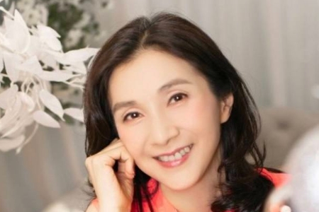 王爱伦（Ellen Wong）