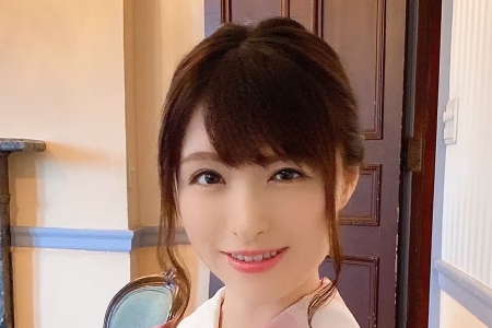 琴井汐里(琴井しほり)