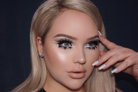​​Nikkie de Jager​​（NikkieTutorials）