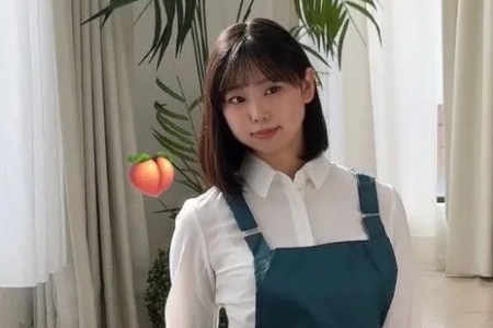 桃美久(桃みく)