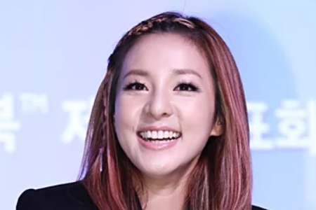 朴山多拉（Sandara Park）​
