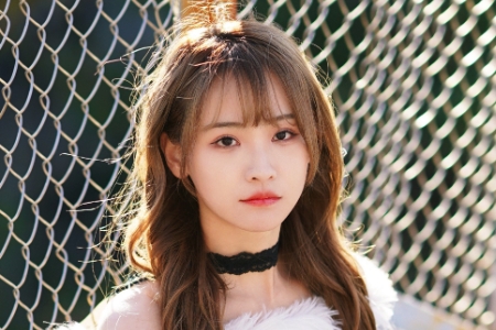 蒋申（Debbie）​