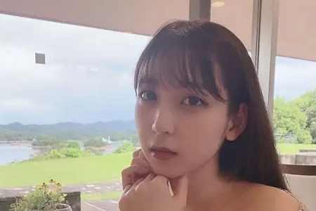 松冈菜摘(Matsuoka Natsumi)