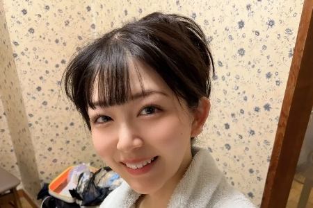 ​​真白ふわり（Mashiro Fuwari）